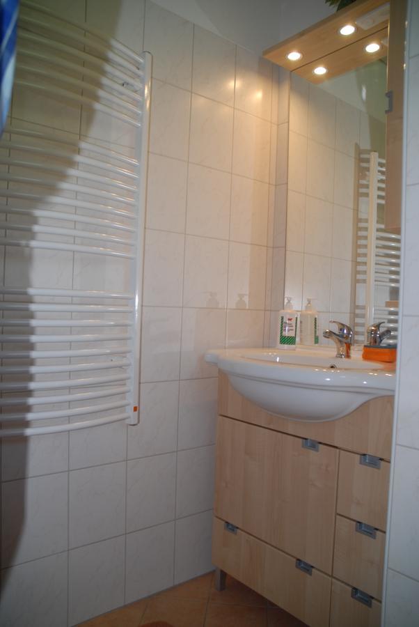 Appartment Aux Lilas Les Geneveys-sur-Coffrane Eksteriør bilde
