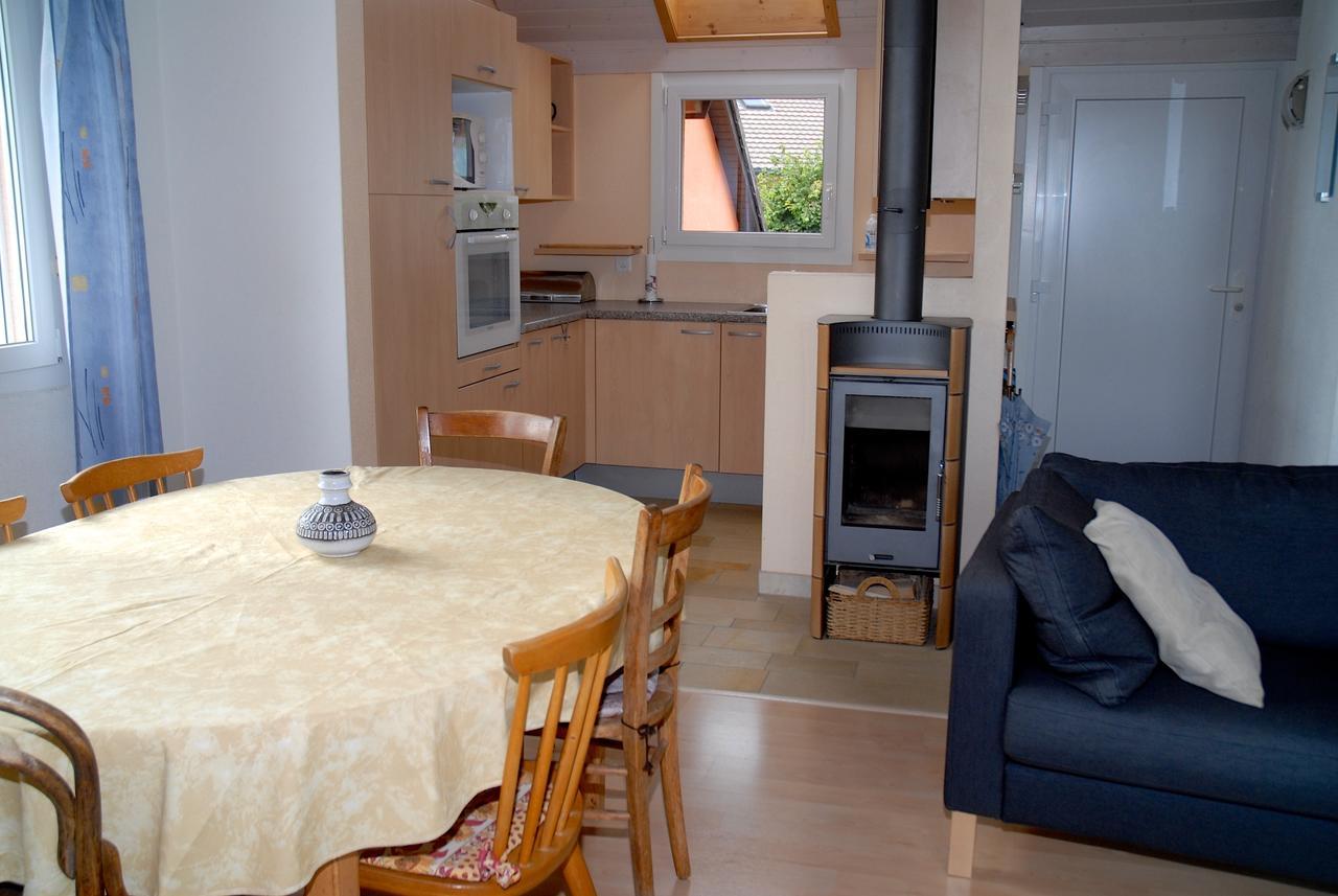 Appartment Aux Lilas Les Geneveys-sur-Coffrane Eksteriør bilde