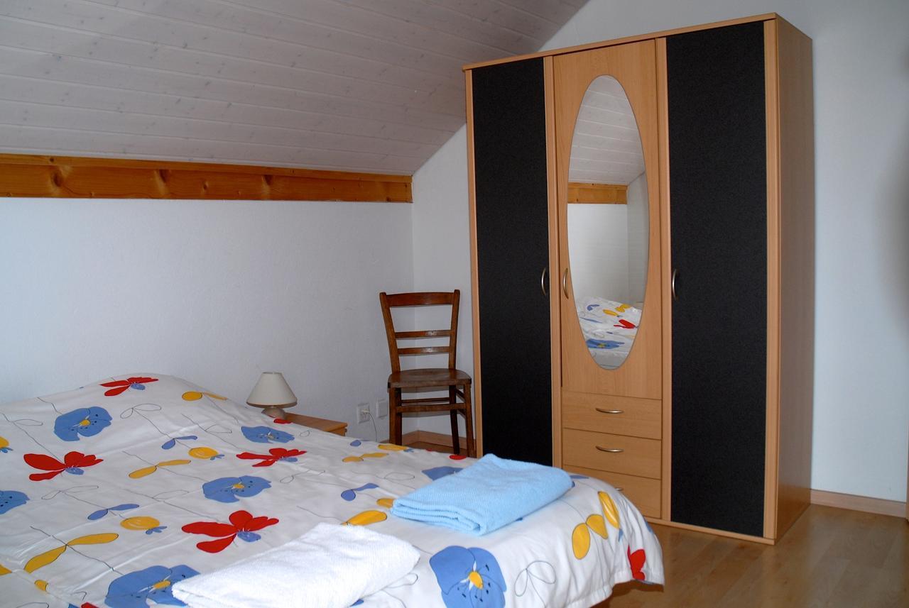 Appartment Aux Lilas Les Geneveys-sur-Coffrane Eksteriør bilde